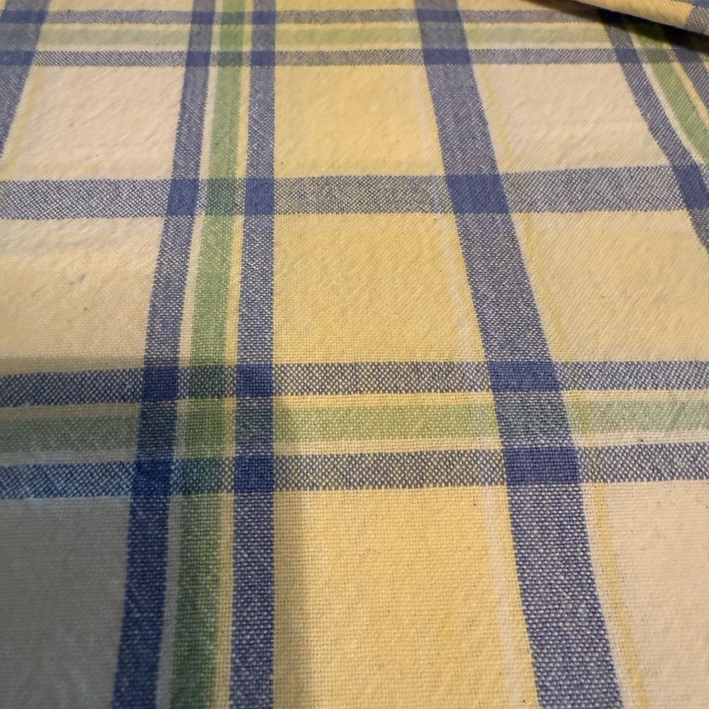 Plaid Yellow and Blue table cloth and napkins  58x78 - Picture 2 of 2